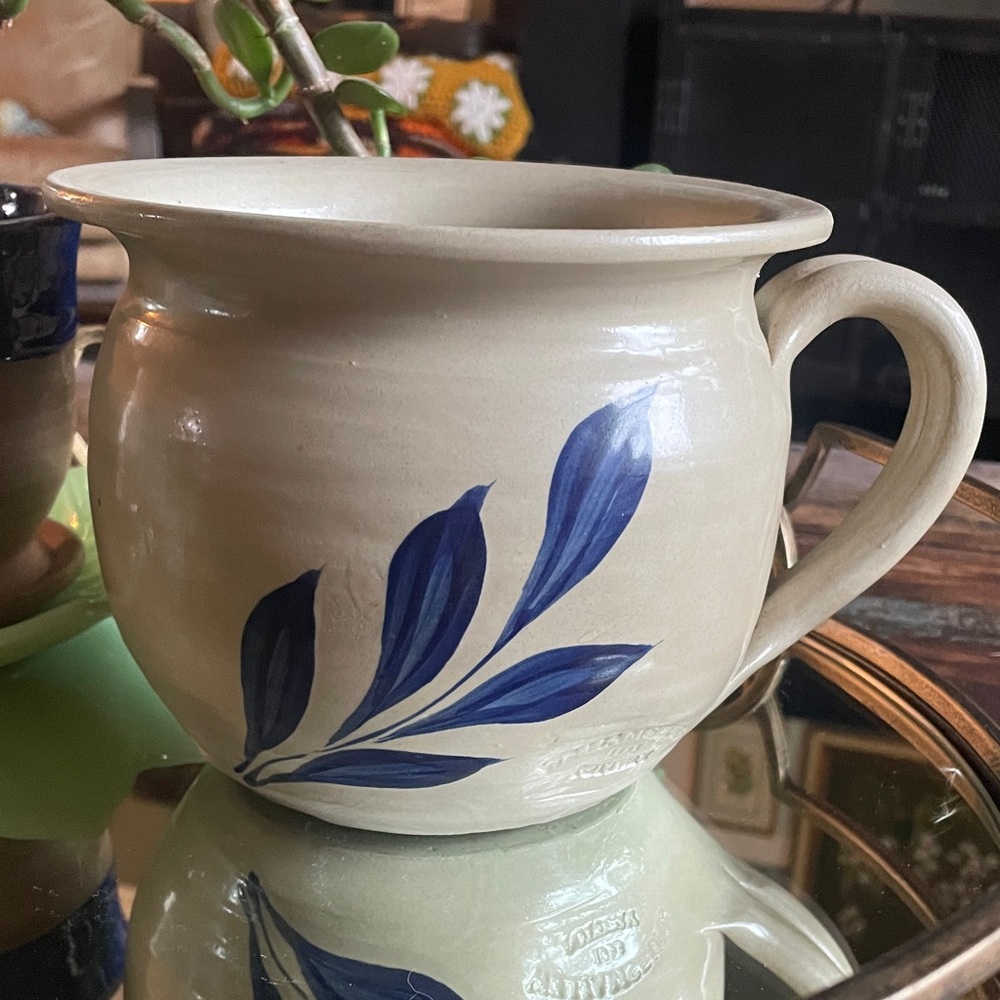 Williamsburg Pottery salt-glazed stoneware pitcher